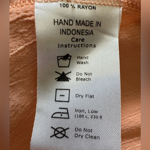 Reformation Vintage Peach Romper Size XS/0 - Picture 3 of 3